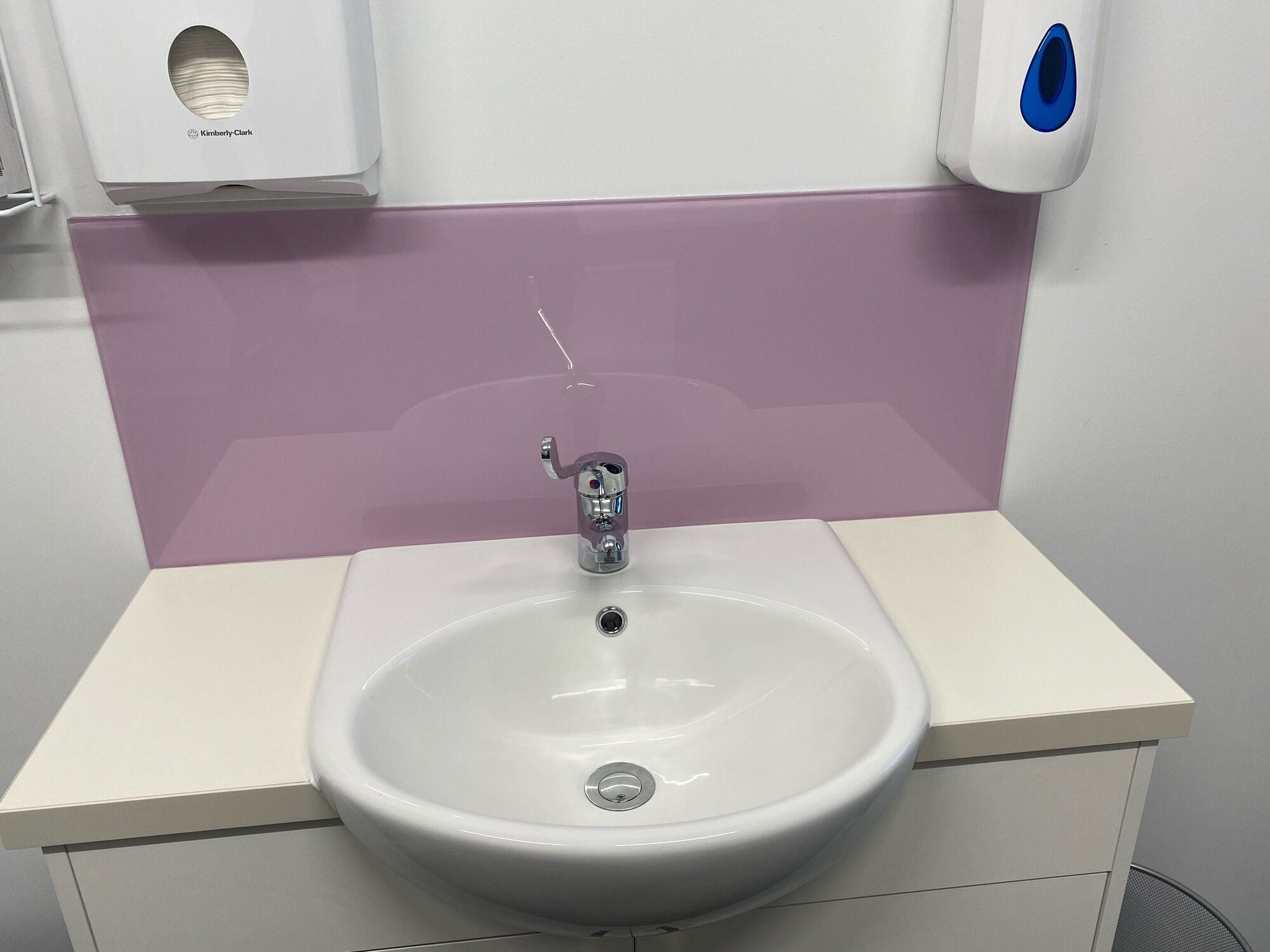 Thumbnail Plexiglas, Perspex, Spray Painted Acrylic Sheets 2440 x 1220 x 6mm Pick up Thumbnail Plexiglas, Perspex, Spray Painted Acrylic Sheets 2440 x 1220 x 6mm Pick up